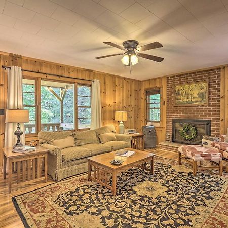 Peaceful Roaring Gap Retreat With Fire Pit And Patio! Villa Exterior foto